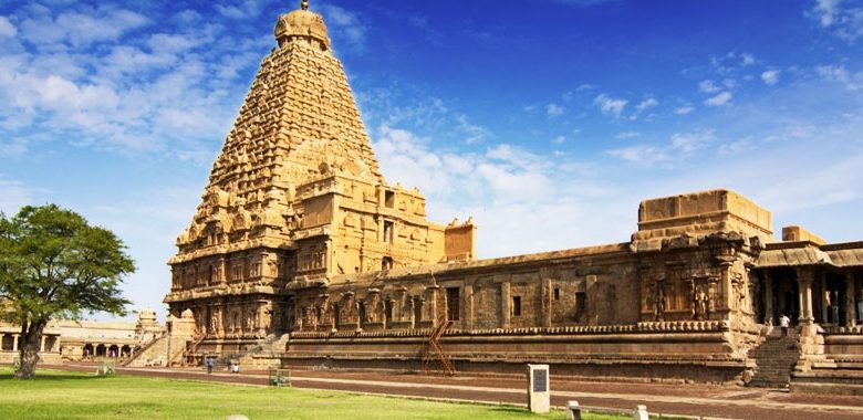 brihadeeshwara chola temple at thanjavur